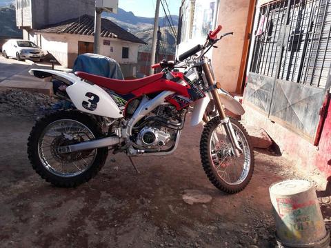 Vendo Moto Enduro Marca Sumo