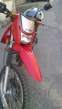 vendo moto sumo