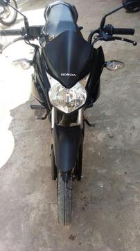 VENDO MOTO CB110