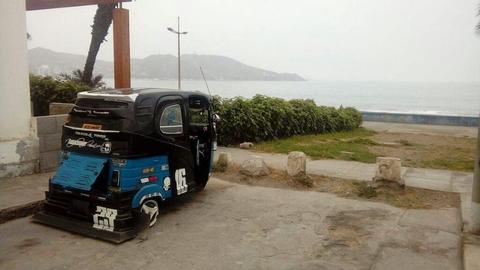 Vendo Moto Bajaj 4 Tiempos Glp 2015