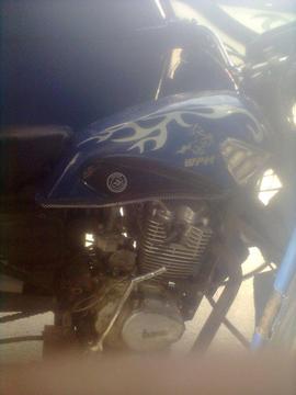 Urgente vendo moto Sumo Operativo