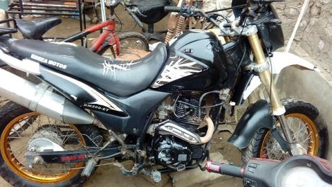 Vendo Moto