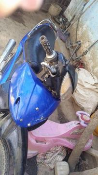 SE VENDE MOTO