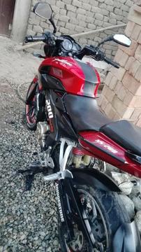 Moto Pulsar Ns200