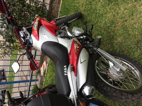 Moto Enduro Jincheng Motor 200cc
