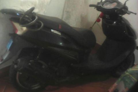 Vendo Moto Escuter