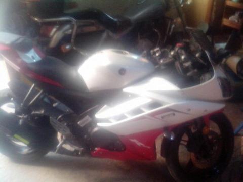 Vendo Moto