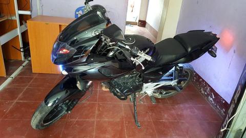 Vendo Pulsar 220f18mil Km