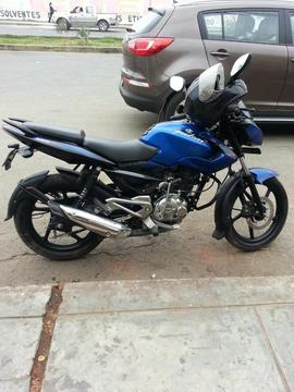 Vendo Moto Pulsar 135