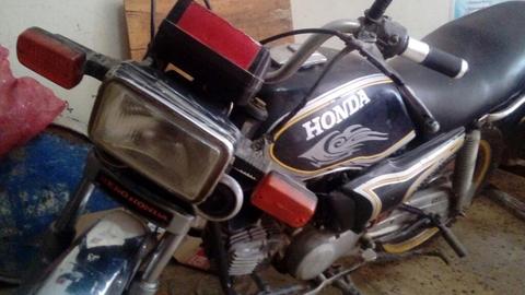 Motocicleta Honda Cd 100 Slk