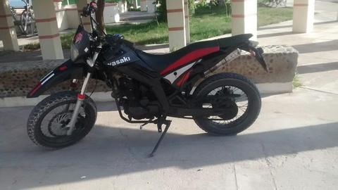 Vendo Moto Acia Motor 300