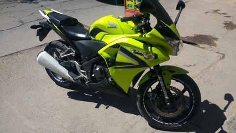 Honda Cbr250r