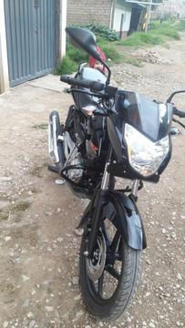 Vendo moto PULSAR 135