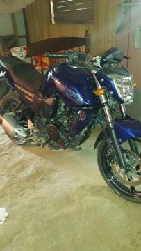 Vendo Moto Fz16 en Buen Estado