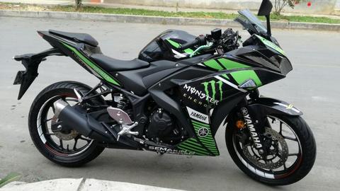 Moto Yamaha R3 320cc