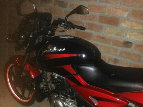 Vendo Pulsar 180