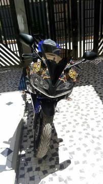 Vendo Mi Moto Yamaha R15