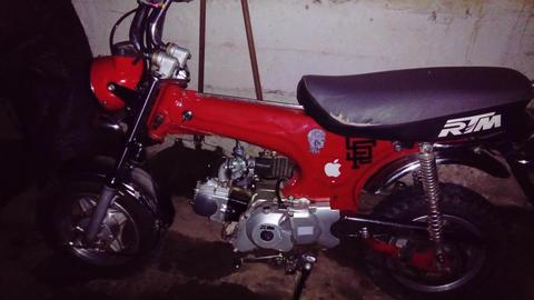 Moto 70cc