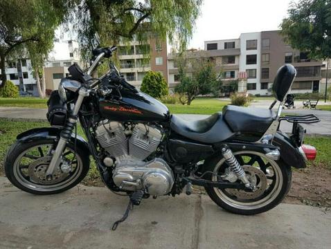 Harley Davidson 883 Super Low