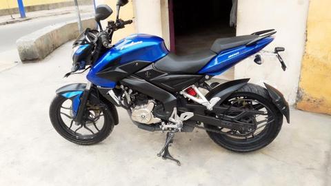 Moto Pulsar 200 NS