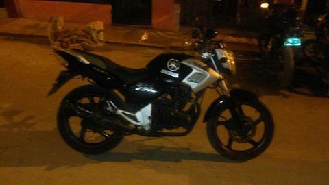 Vendo Yamaha