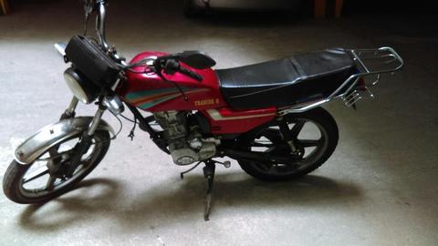 Vendo Moto Lineal 125cc