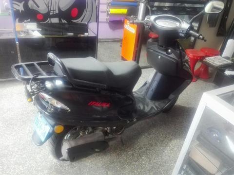 Moto Scooter Italika Cs125