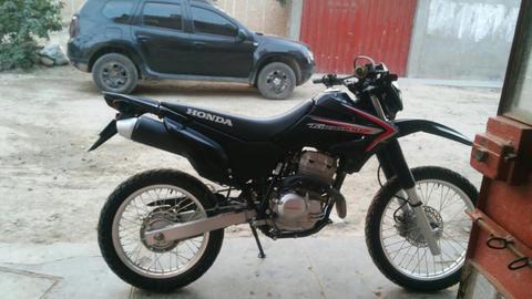 Honda Tornado Modelo 2016