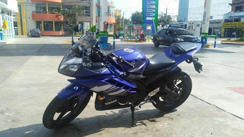 Yamaha R15