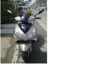 vendo moto italika