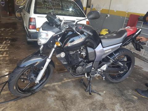 Vendo Moto Fz