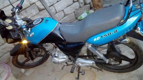 Vendo Moto Rayder 150