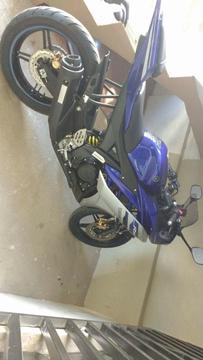 Vendo Yamaha R15 Excelente Estado