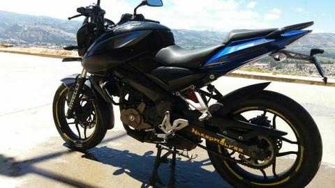 Vendo Moto Pulsar 200ns Decal