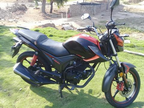 Moto Italika 150z