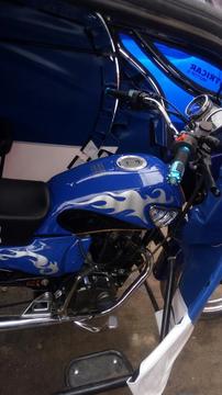 Se Vende Moto Azul Motor 150