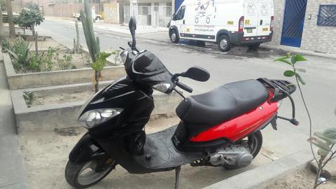 Vendo Mi Moto Scooter 15 Soat Cadena