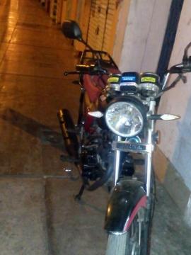 Vendo Moto Linial