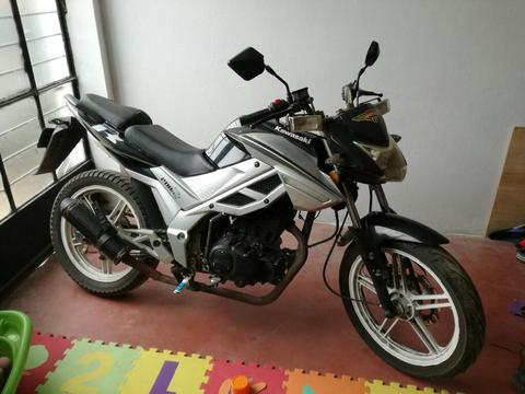 Vendo Moto Avance 200