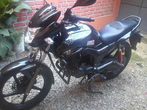 Vendo Moto Lineal Hero Hunk 150cc