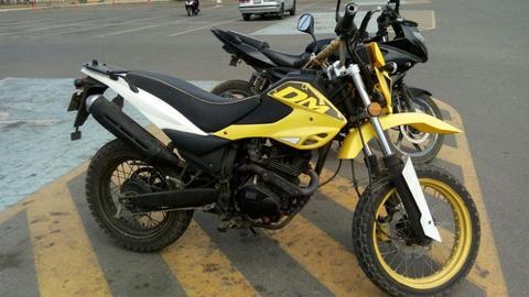 Vendo moto Italika DM 150