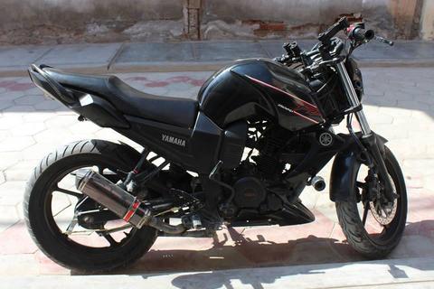 Venta de moto Yamaha Fz