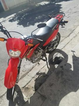 Vendo Mi Engreida Ideal para Deliveri