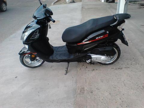 vendo moto italika gts 175