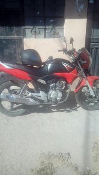 Vendo Moto Cross Año 2012