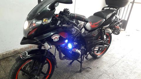 Vendo Moto Pulsar 220 F.f