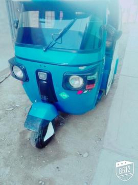 vendo torito bajaj de 4tiempos en buen estado llamar al N°928033813 o al N°932317711 N°999330518