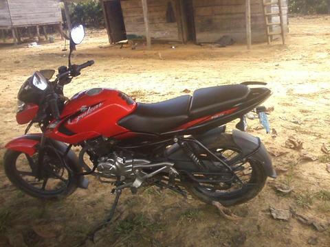 Vendo Una Moto Pulsar 135ls