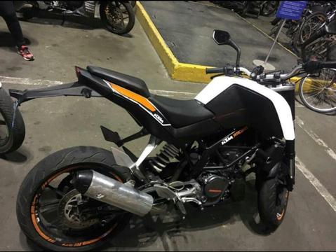 Ktm Duke 200 2015 con Soat