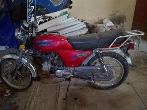 Vendo Moto